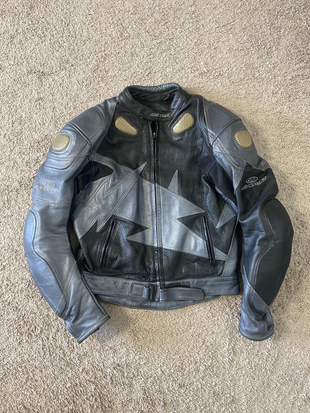 AGVSPORT Jacket Mens 42 Black Leather Motorcycle Padded Armor Racing Riding